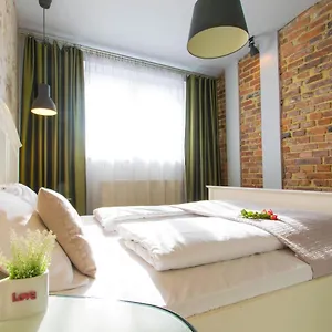 Krupnicza Modern Old Town - By Upstairs Krakow